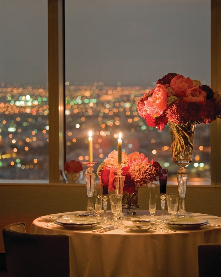 How to Make a Hotel Room Romantic: Creating a Memorable Trip