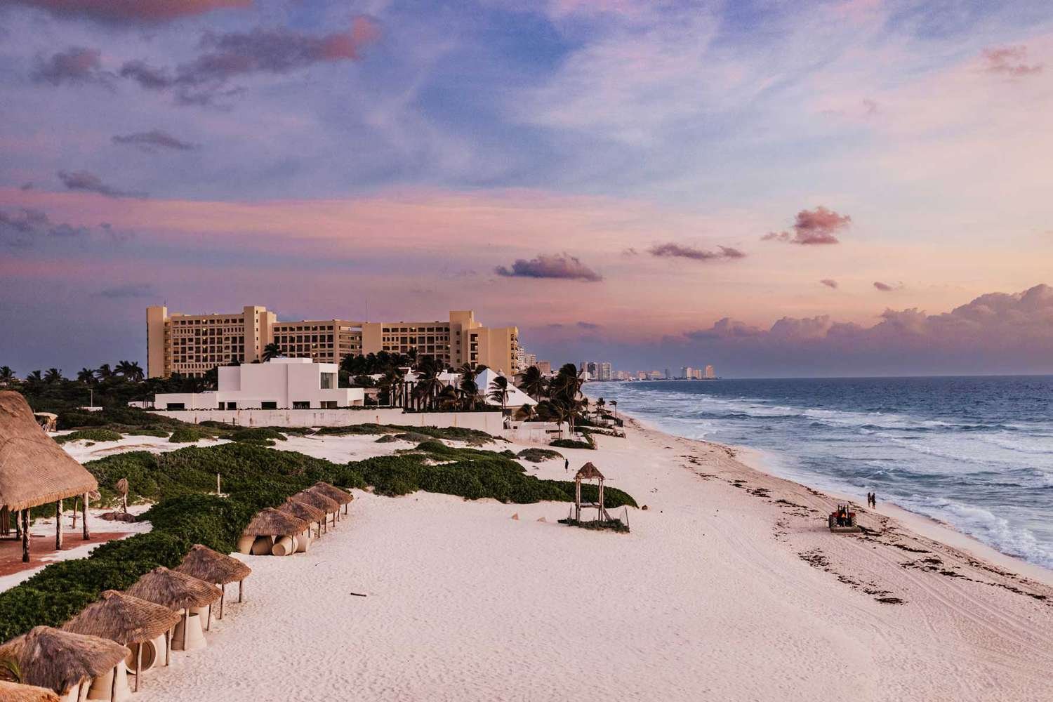 The Perfect Oasis: Exploring the Finest Beach Hotels in Cancun
