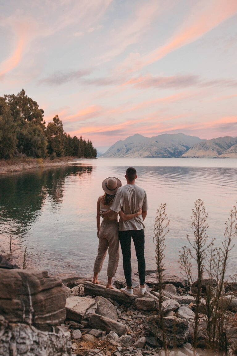 Captivating Caption Ideas for Your Romantic Travel Photos