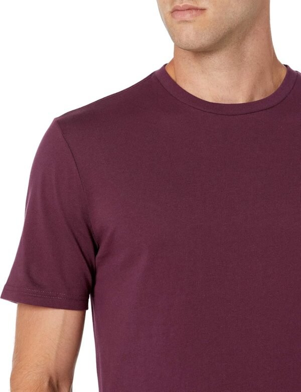 Amazon Essentials Men's Short Sleeve T-Shirts, Slim-Fit, Cre...