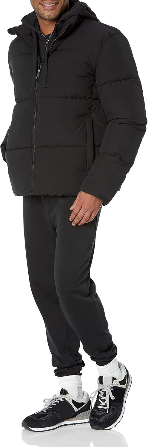 Amazon Essentials Men's Mock Neck Heavyweight Puffer Coat (A...