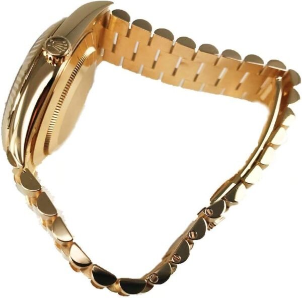 Rolex Day-Date 18k Yellow Gold 40mm M228238