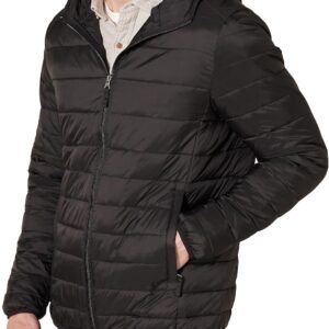 Amazon Essentials Men's Lightweight Water-Resistant Packable...