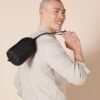 Amazon Essentials Men's Lightweight Water-Resistant Packable...