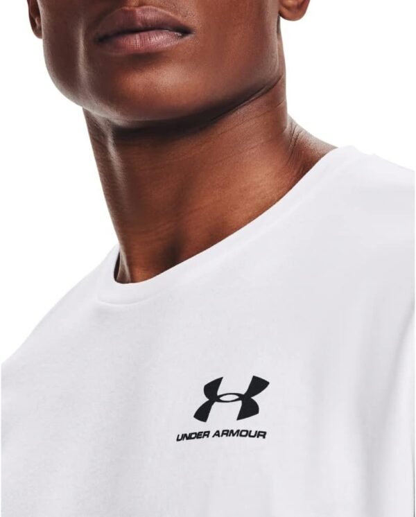 Under Armour Men's Sportstyle Left Chest Short Sleeve T-Shir... - Image 7
